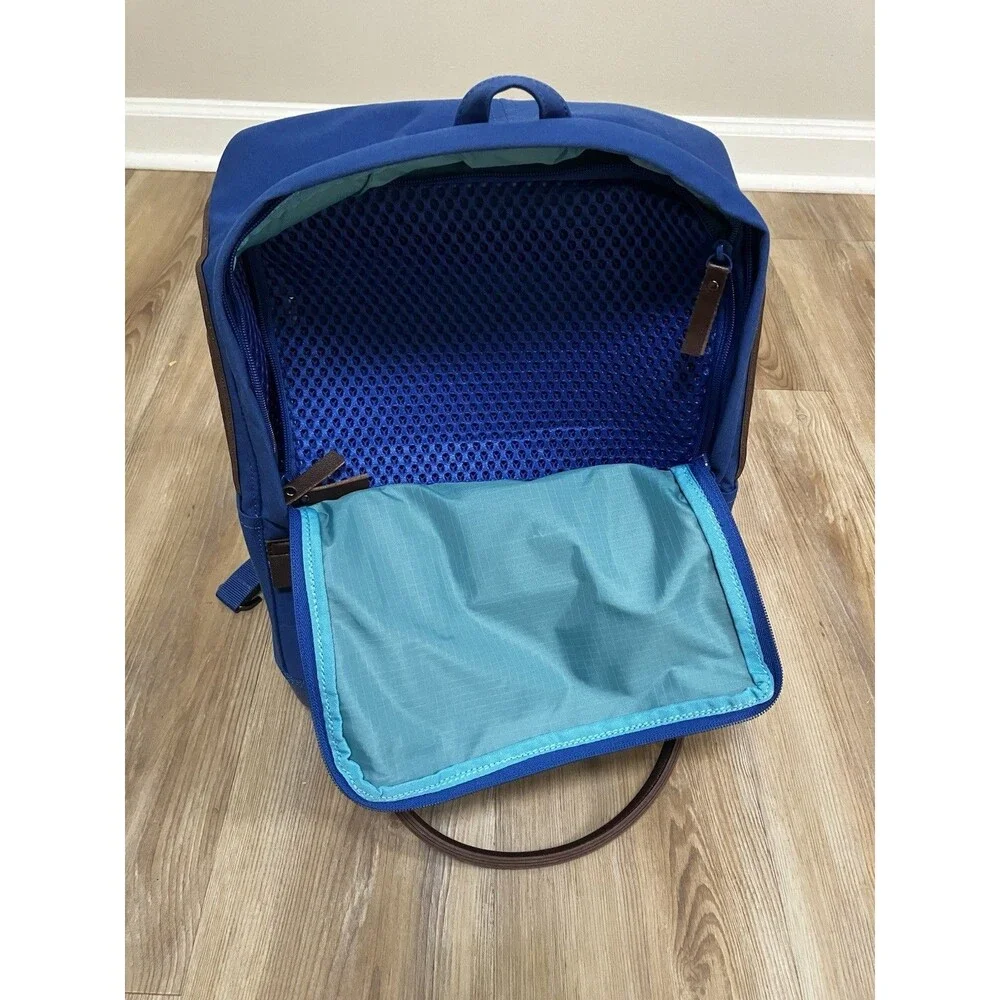 Kurgo Nomad Dog Carrier Backpack, Hiking Backpack for Small Dogs Up To 15 Lbs